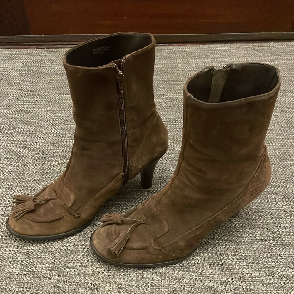 Studio Hype Brow Suede Heeled Boots